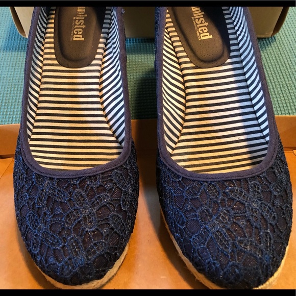 Womens Unlisted Kenneth Cole Wedges - Picture 2 of 9